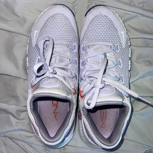 Nike Metcon Shoes - Picture 3 of 4